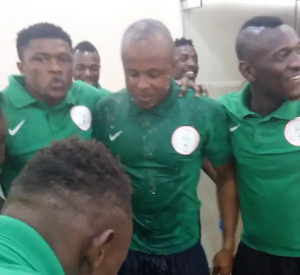 See How Super Eagles Player Celebrate His Birthday - Ikechukwu Ezenwa